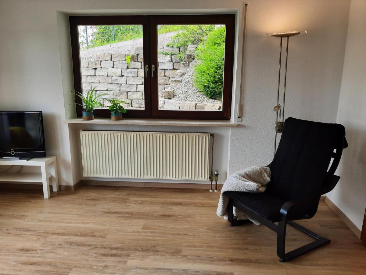 Moderne Wohnung Im Grunen Mit Schoner Terasse Tettnang Exteriér fotografie