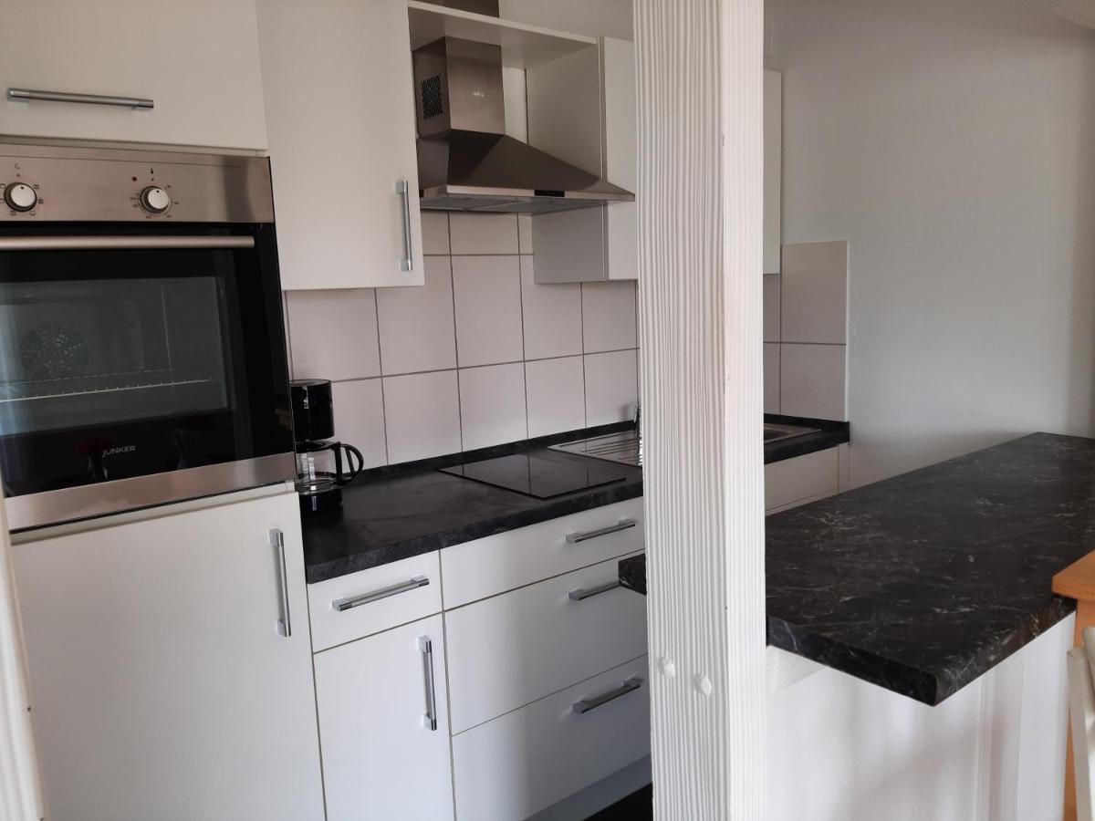 Moderne Wohnung Im Grunen Mit Schoner Terasse Tettnang Exteriér fotografie